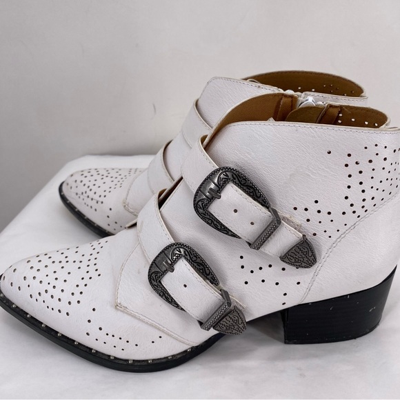 Qupid white ankle boots - Picture 3 of 11